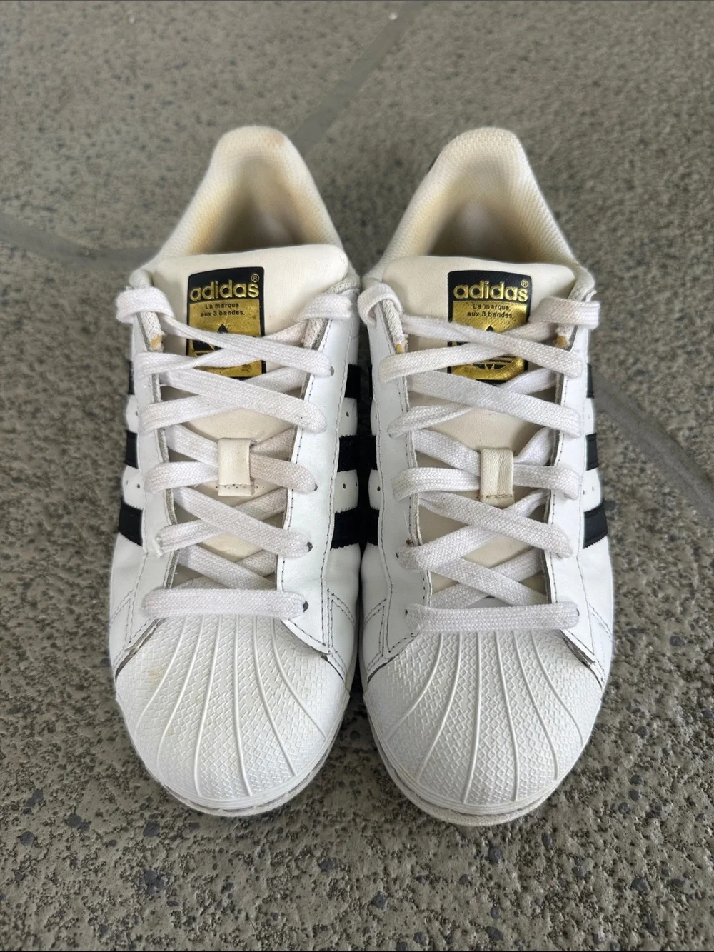 Adidas kids white leather triple stripe lace up sneakers size 5.5